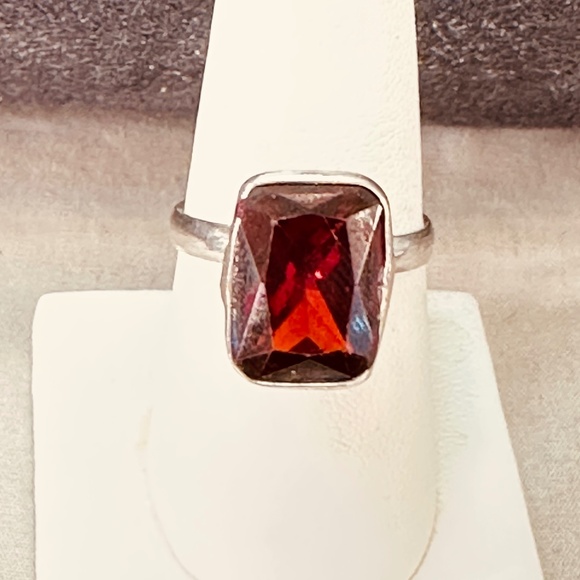 Unbranded Jewelry Jewelry - 925 Sterling Silver Plated Ring Red Topaz Faceted & Bezel Set Rectangular